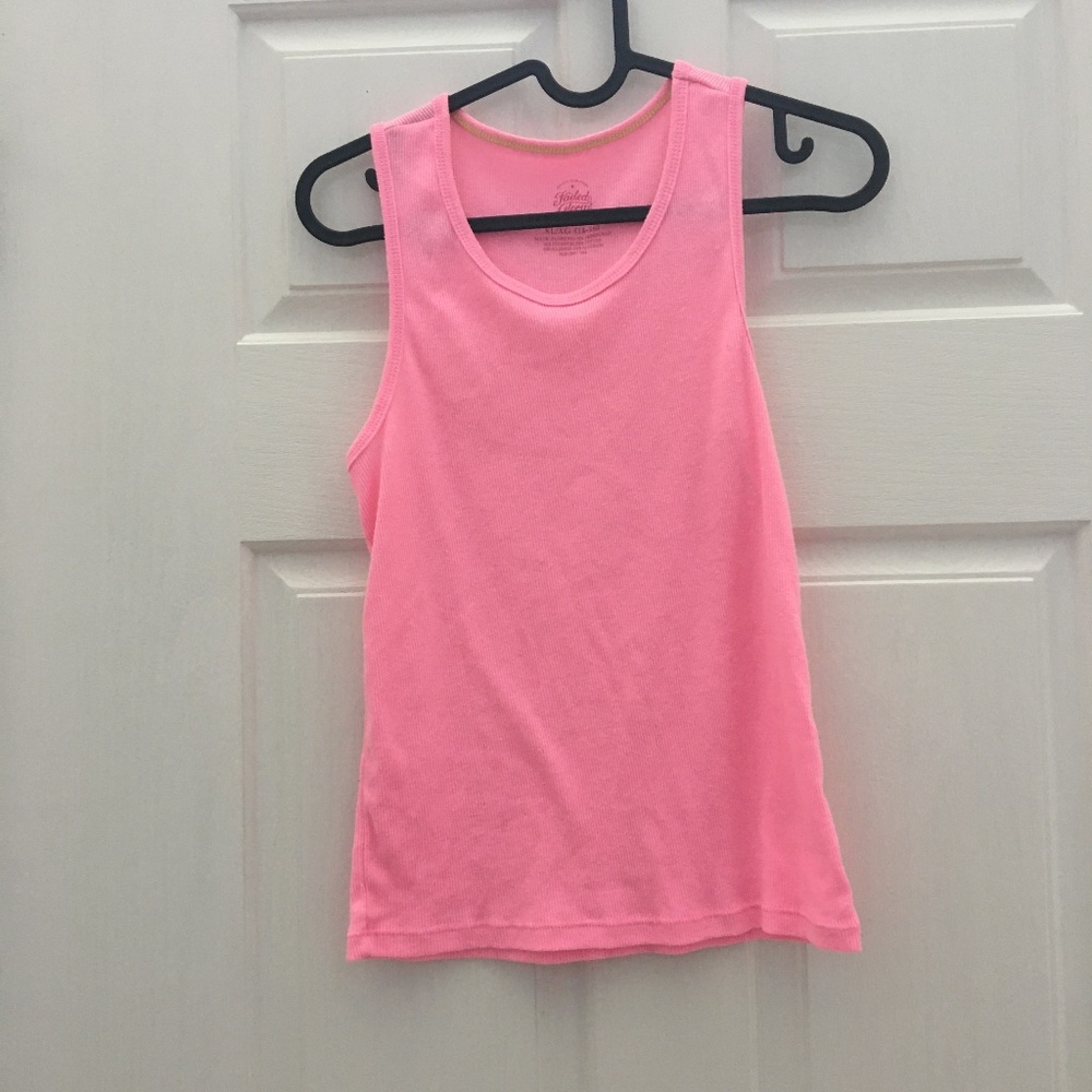 Pink tank top